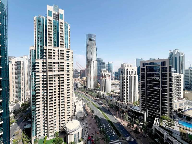 High-End 3BR | Full Burj & Boulevard Views | High-Floor Living - Image 25