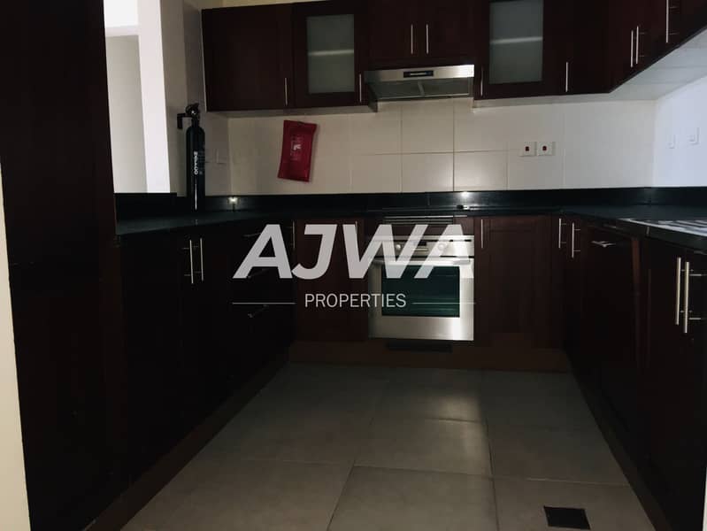 Chiller Free 2 Bedroom | High Floor | Lake View - Image 8