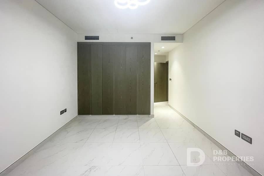 Downtown Skyline View | Maids Room | Vacant - Image 7