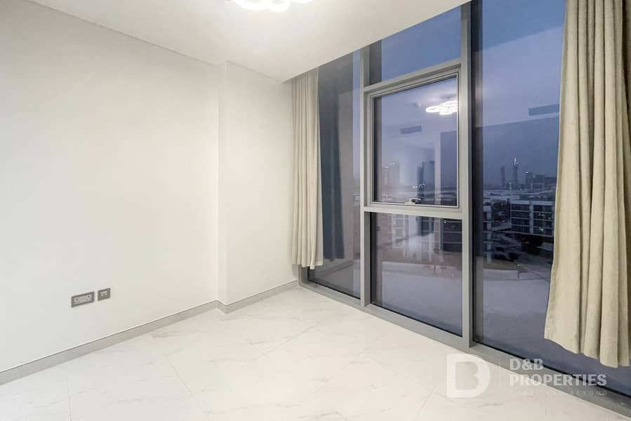 Downtown Skyline View | Maids Room | Vacant - Image 10