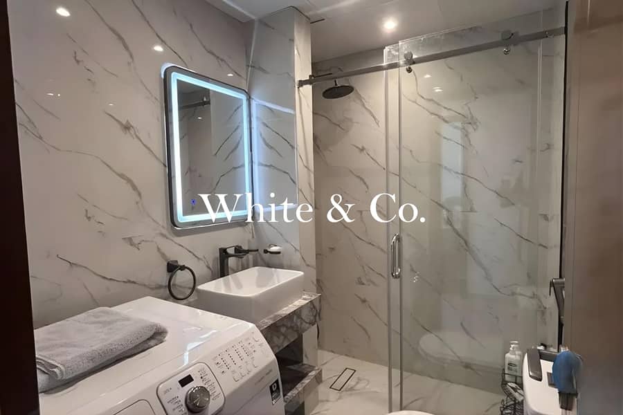 VOT | Large balcony Marina View | Metro