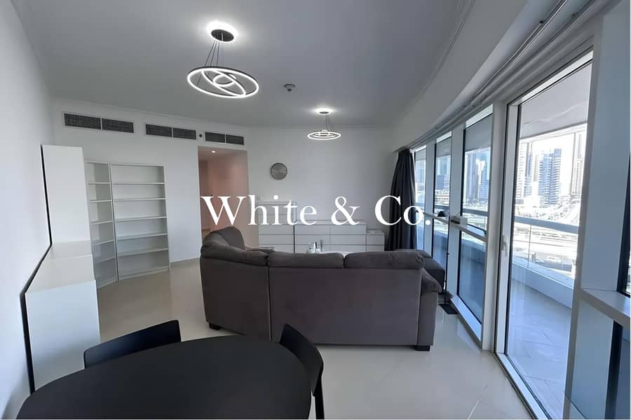 VOT | Large balcony Marina View | Metro - Image 7