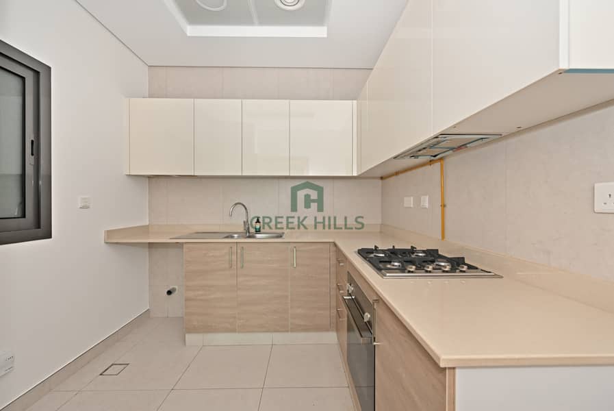 Ready to View | Unfurnished | Low Floor - Image 17