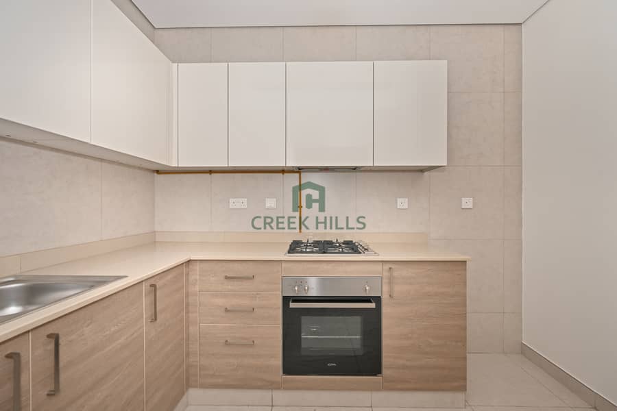 Ready to View | Unfurnished | Low Floor - Image 18