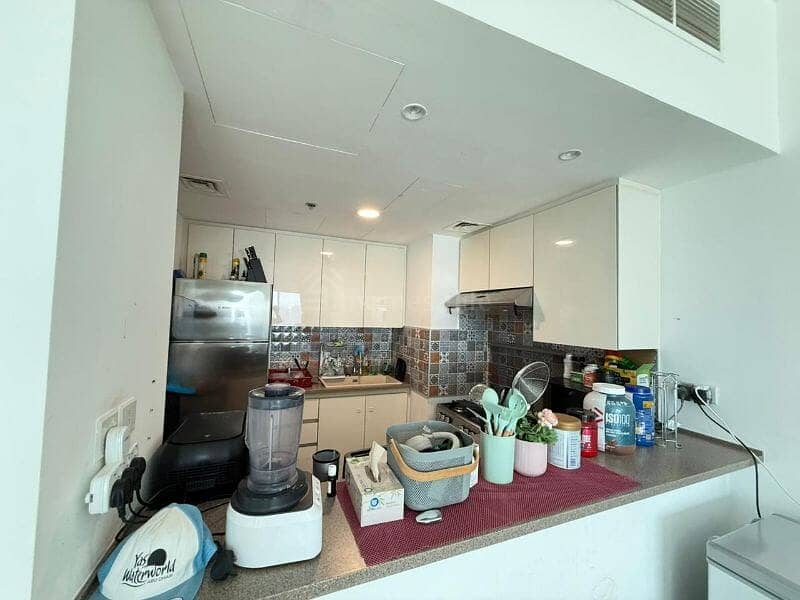 2 BR with balcony | High Floor | Spacious Layout - Image 11