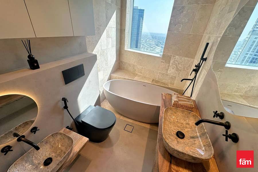 Upgraded | Furnished | Sea And Lake View | Duplex - Image 16