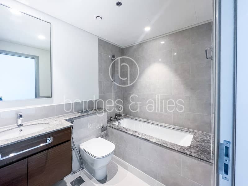 BIG LAYOUT | MODERN 1 BEDROOM | | HIGH FLOOR - Image 12