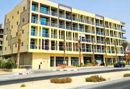 شقة واسعة بغرفتي نوم مع شرفة | مؤجرة