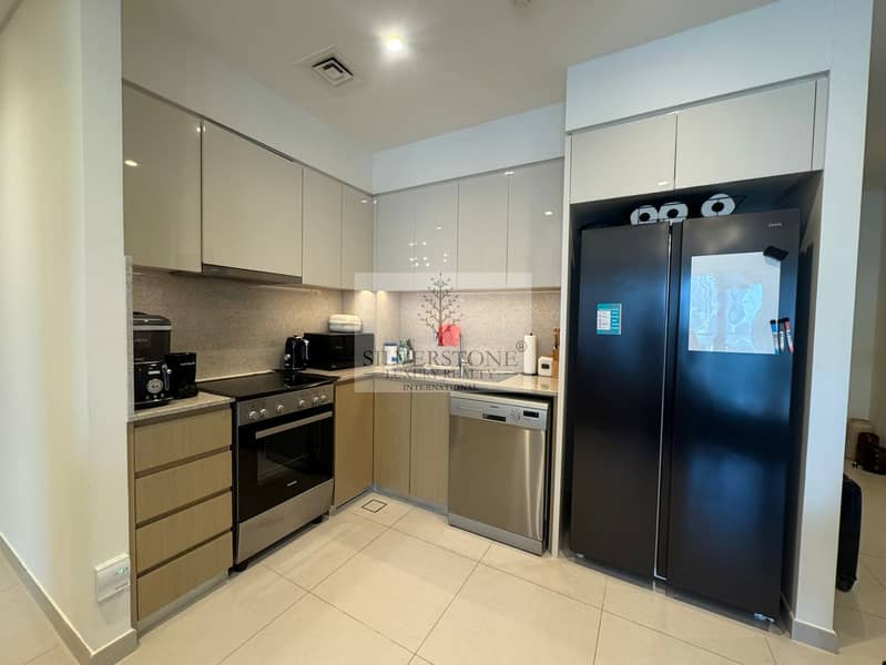 Fully Furnished | High Floor | City Views - Image 6