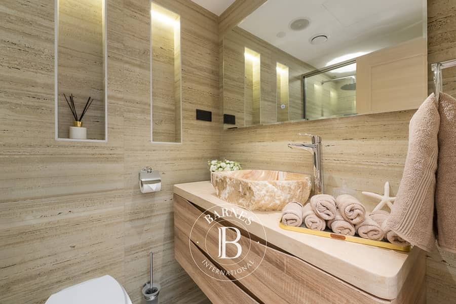 Ready to Move In | Beachfront Sanctuary - Image 11