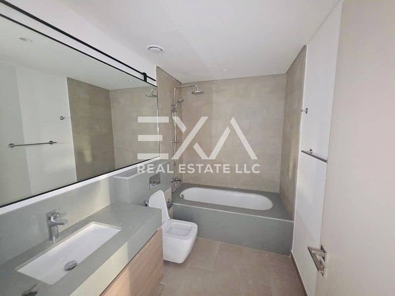 Single Row I Near the Entrance I Ready to Move in - Image 11