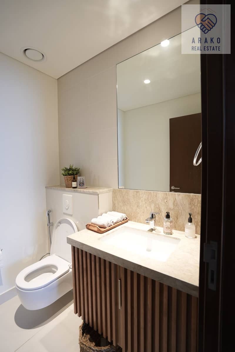 2bed Corner Unit_Back Facing