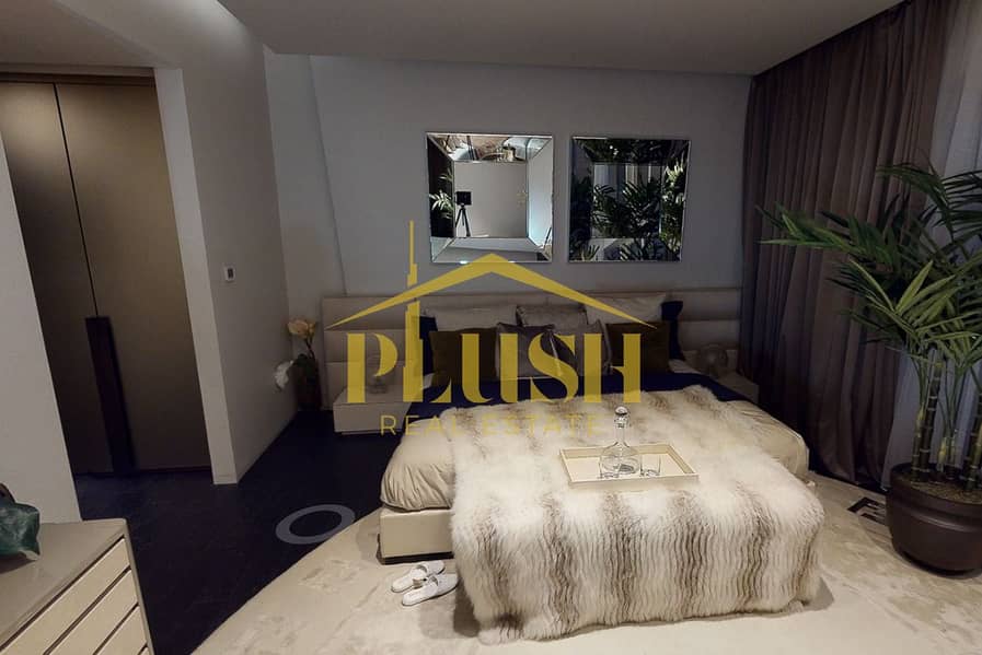 Water View | Modern Finish | Premium Furnished - Image 7