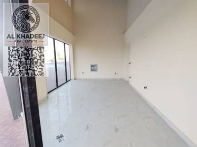 Shop in Affitto a Al Jurf, Ajman - e2b4c1db-2b6e-4412-99d2-e51804f63d7e. jpg
