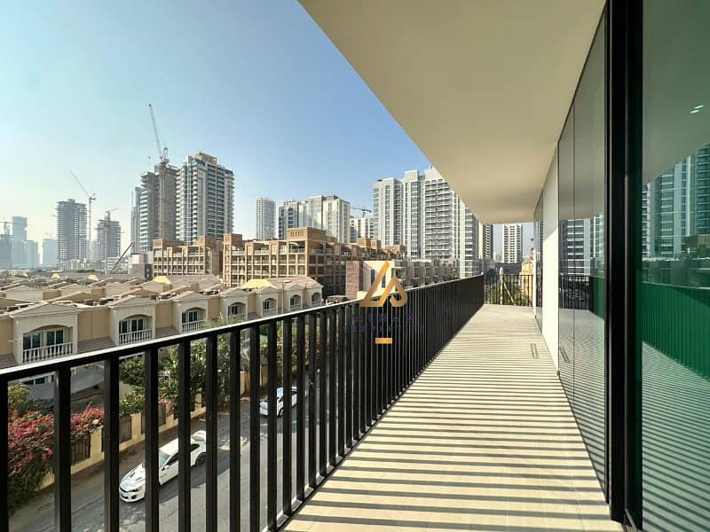 BIG LAYOUT | BEST DEAL | GREAT LOCATION