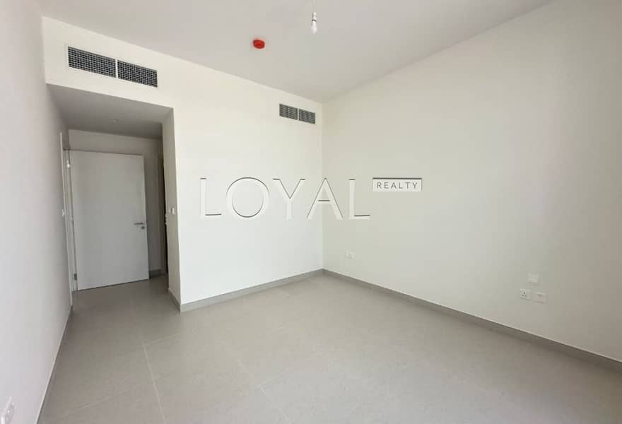 Large Plot | Brand New 4BR+guest | Semi-detached - Image 10