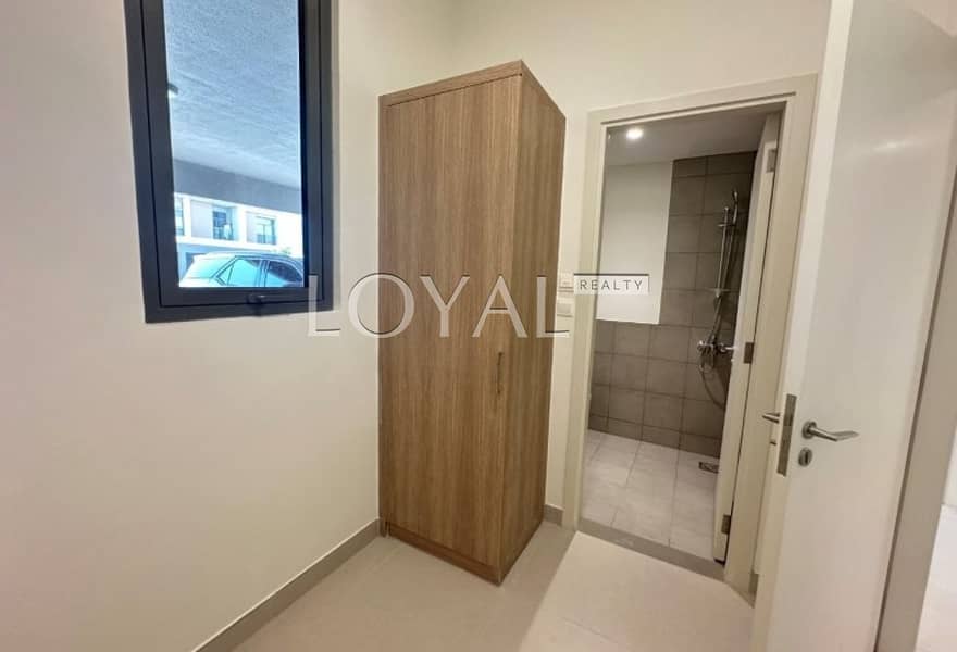 Large Plot | Brand New 4BR+guest | Semi-detached - Image 11