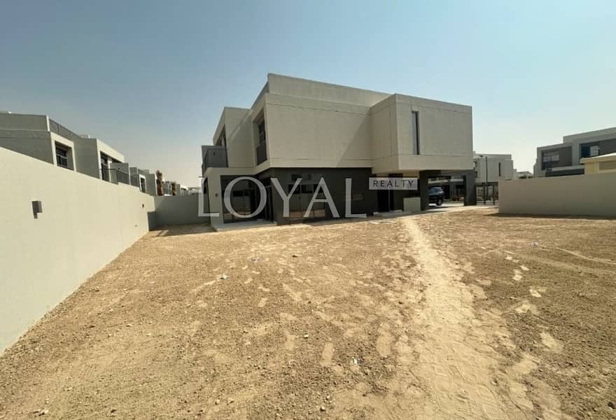 Large Plot | Brand New 4BR+guest | Semi-detached - Image 16