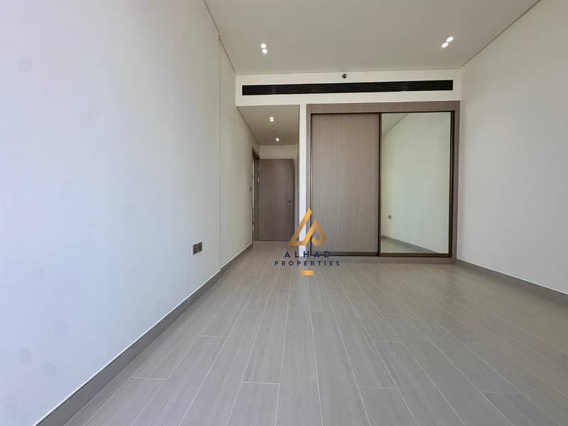 BIG LAYOUT | BEST DEAL | GREAT LOCATION - Image 11