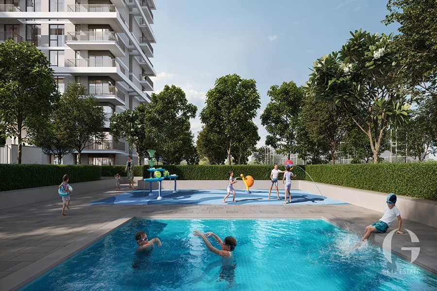 Golf Community | Spacious Living | Prime Location - Image 10