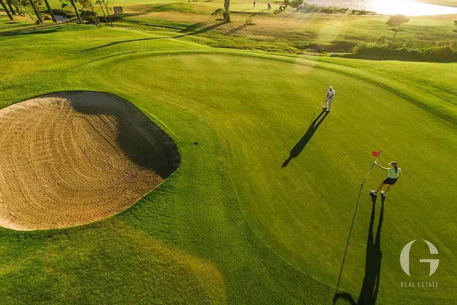 Golf Community | Spacious Living | Prime Location - Image 11