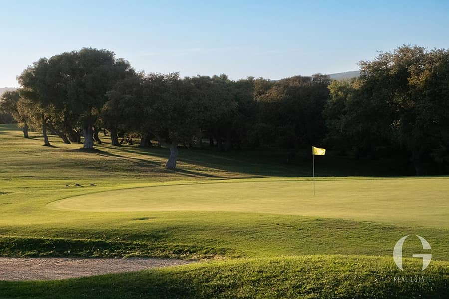 Golf Community | Spacious Living | Prime Location - Image 12