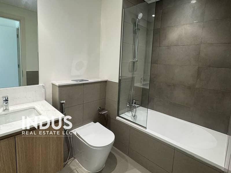 Proper Corner Plot | 4015 sqft | Remote Garage - Image 15