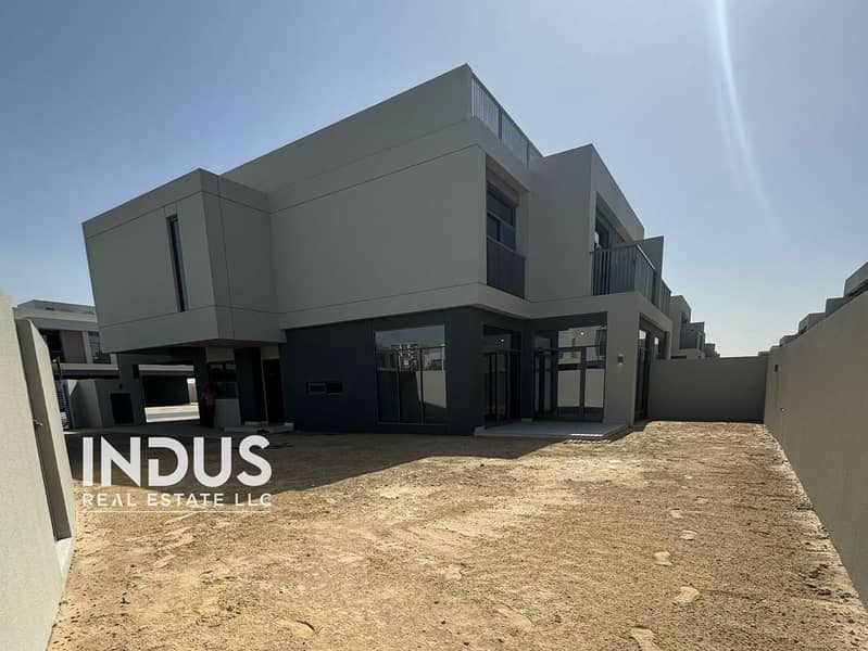 Proper Corner Plot | 4015 sqft | Remote Garage - Image 20