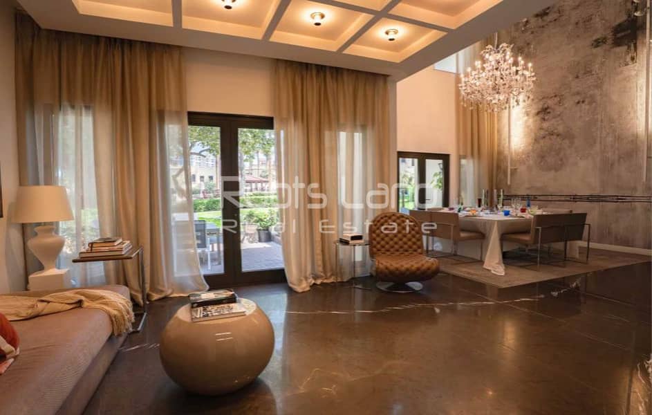 Luxurious 4-Bedroom Villa | Upgraded and Extended