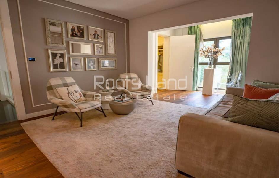 Luxurious 4-Bedroom Villa | Upgraded and Extended - Image 7