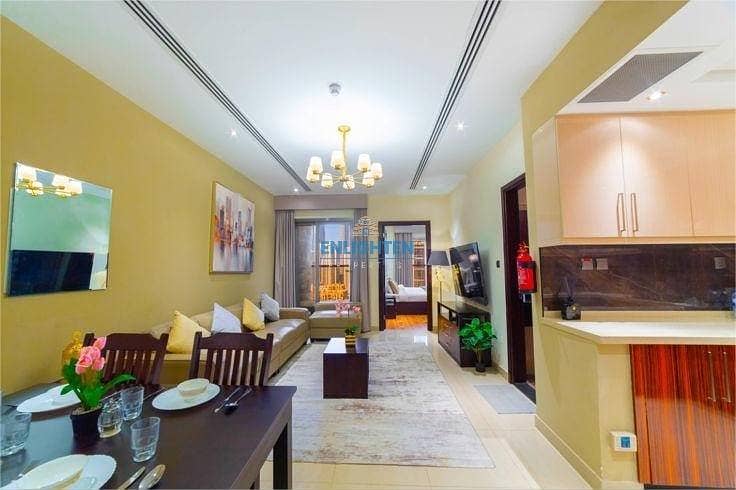 Furnished|Downtown View| Vacant - Image 8