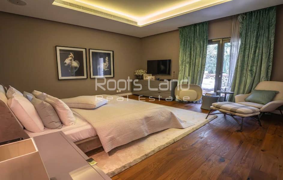 Luxurious 4-Bedroom Villa | Upgraded and Extended - Image 13