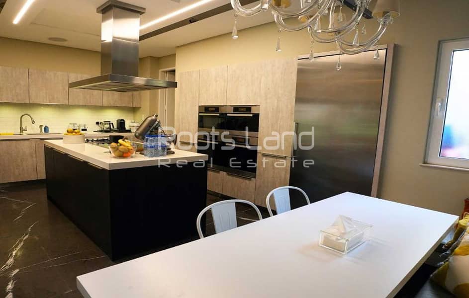 Luxurious 4-Bedroom Villa | Upgraded and Extended - Image 18