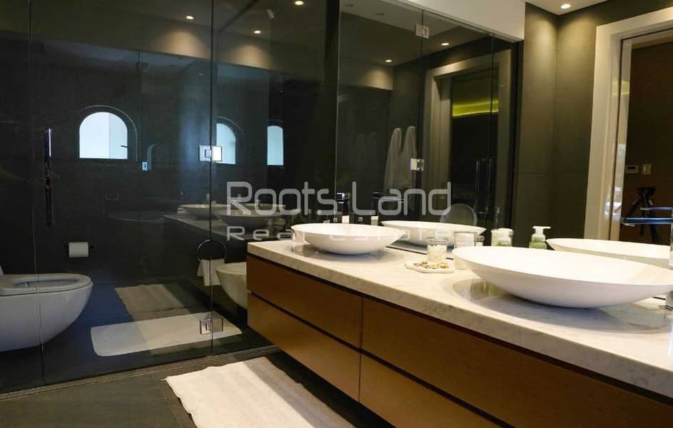 Luxurious 4-Bedroom Villa | Upgraded and Extended - Image 25