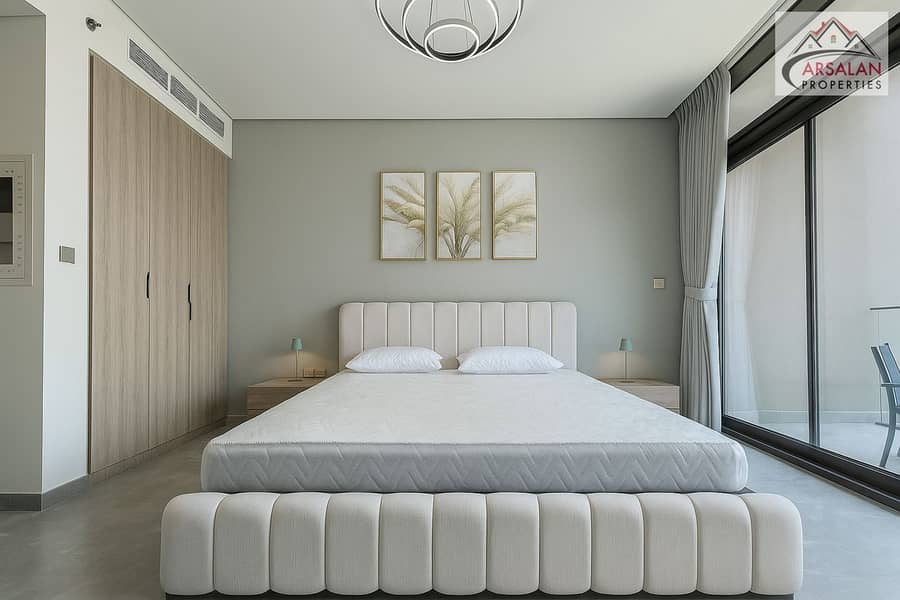 Brand New Fully Furnished Studio | Full Canal View | Ready To Move - Image 9