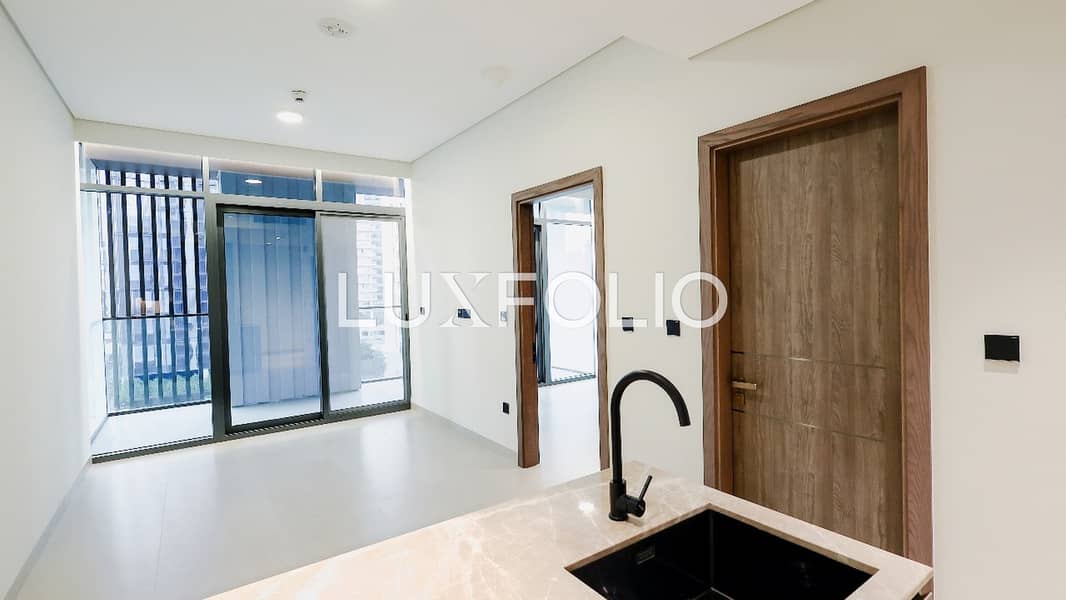 ⁠Modern Living | Burj Khalifa Views | Brand New