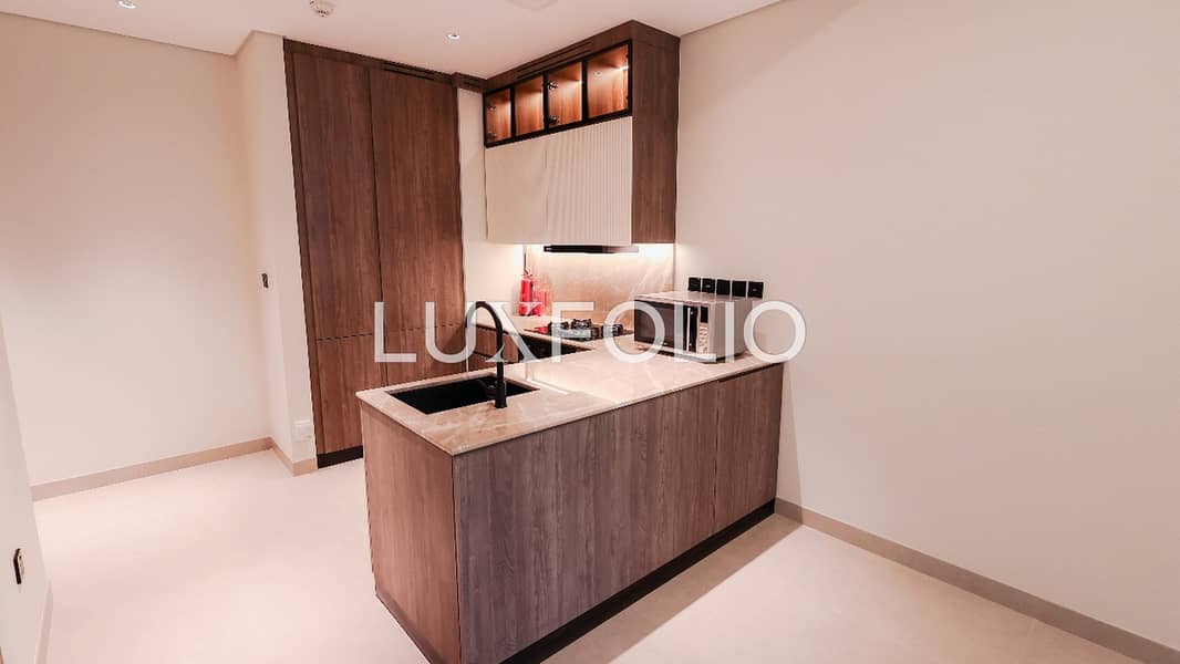 ⁠Modern Living | Burj Khalifa Views | Brand New - Image 12