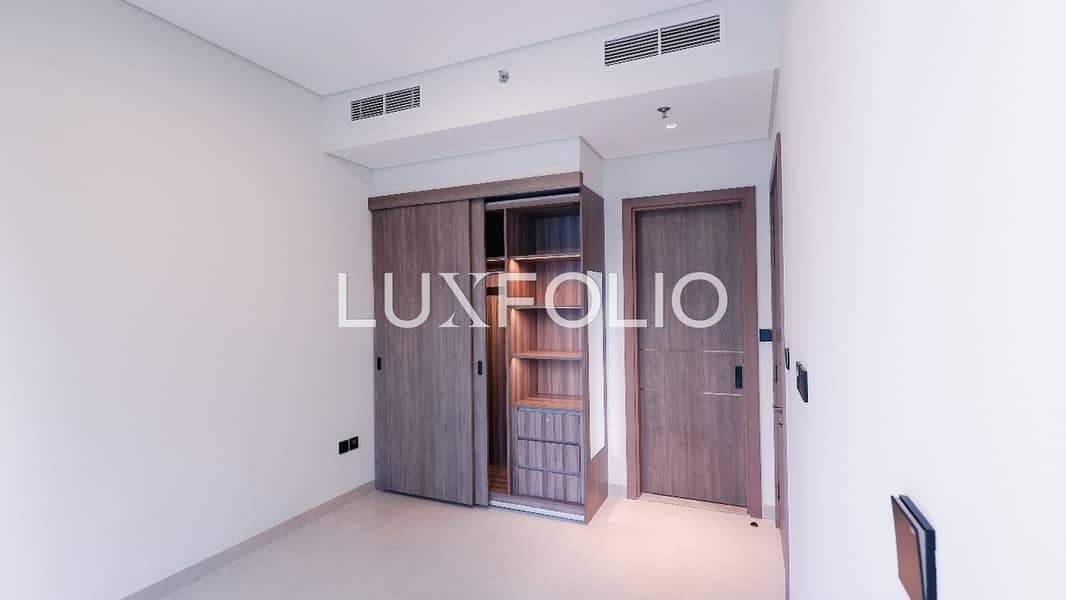 ⁠Modern Living | Burj Khalifa Views | Brand New - Image 16