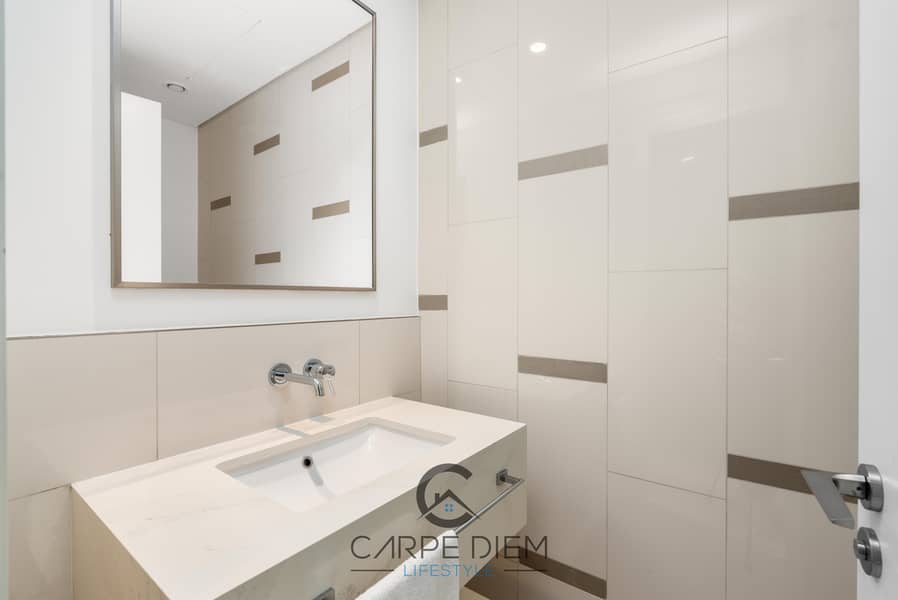 Full Panoramic Sea View | Beachfront 3 Bedroom + Maids - Image 34