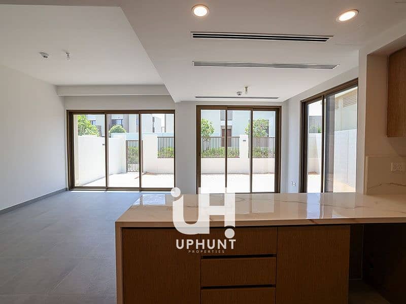 4 Bed+ Maid | Single Row | Corner Unit | Green Belt | Prime Location | Park View | Area Specialist | Multiple Options - Image 8