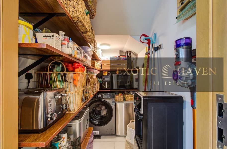 Upgraded 4BR | Green Belt | La Rosa 6 - Image 11