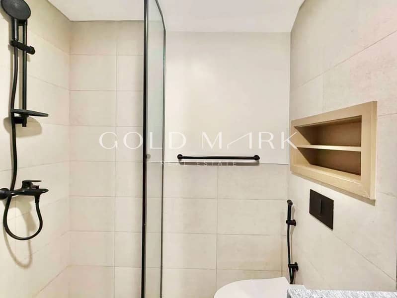 Ready To Move In I Back to Back I Brand New