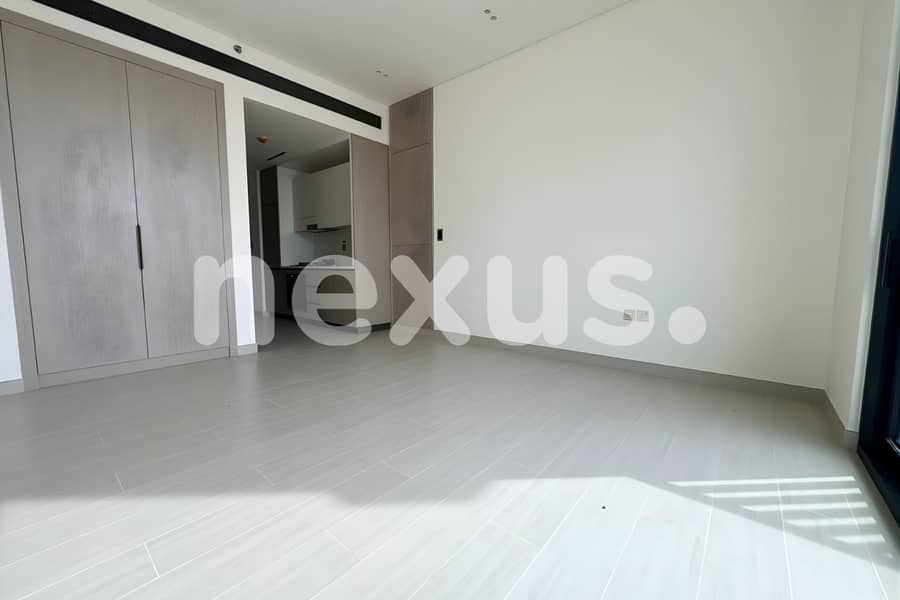 EXCLUSIVE RESALE | VACANT | COMMUNITY VIEW - Image 6