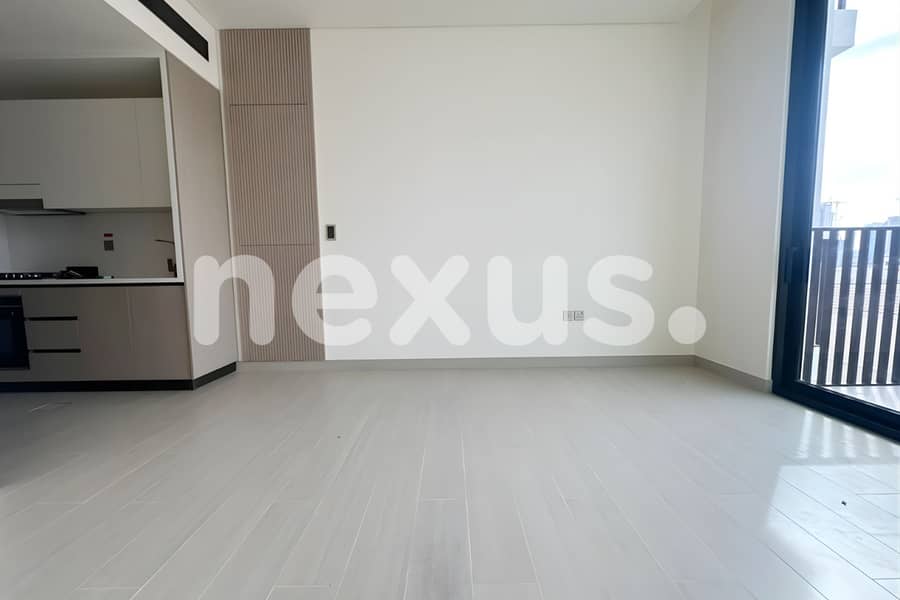 EXCLUSIVE RESALE | VACANT | COMMUNITY VIEW - Image 10