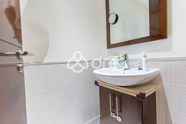 Near Metro I Spacious I Marina - Image 13