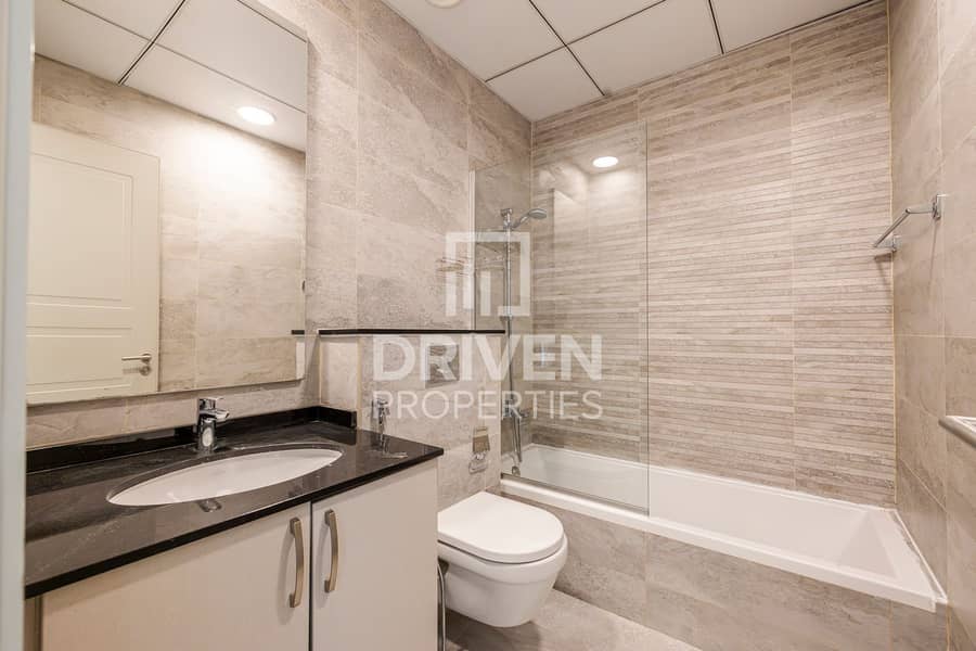 Elegant Apt | Community View | Prime Location - Image 16