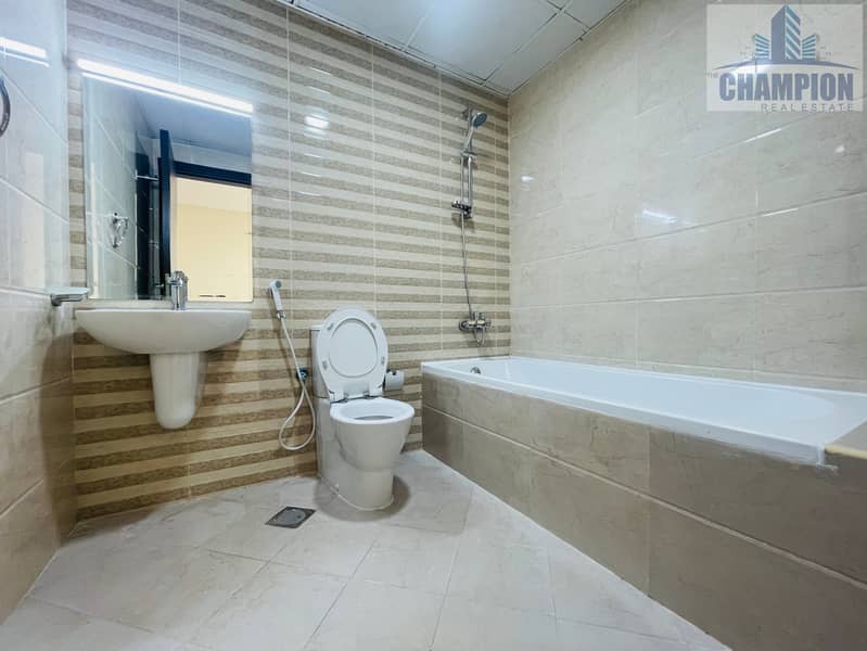 Near To Exit | Spacious 2'BHK With Parking| Rent Only 73K By 4/Payments - Image 8