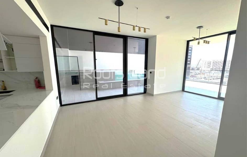 Unique Layout | Extravagant 2BR | Private Pool