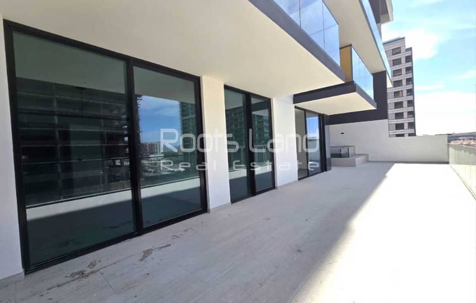 Unique Layout | Extravagant 2BR | Private Pool - Image 13