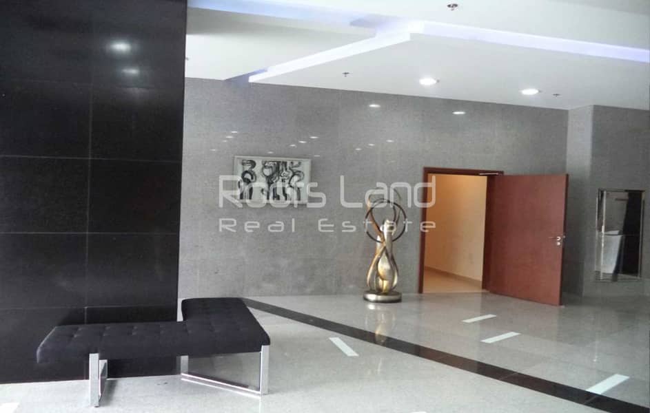 Modern Unit| Great Location | Spacious | Furnished - Image 14